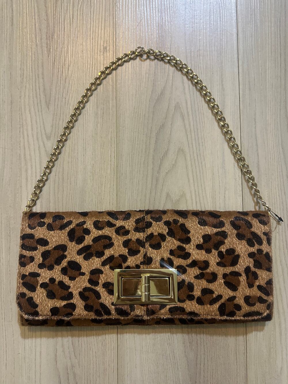 Poppie Jones Leopard Print Faux Fur Shoulder Bag Clutch Gold Chain Turnlock
